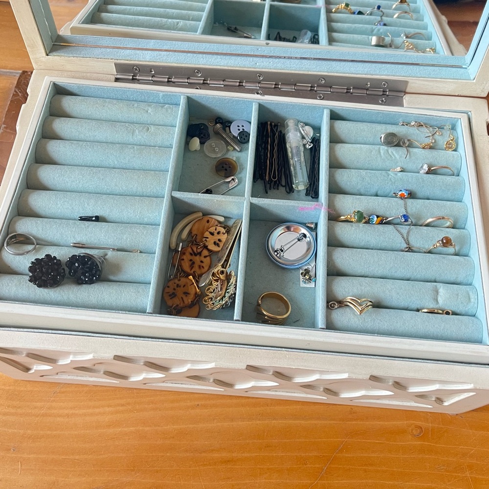 Jewelry box - Picture 4 of 6